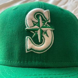 Brand new no tags Seattle Mariners fitted hat